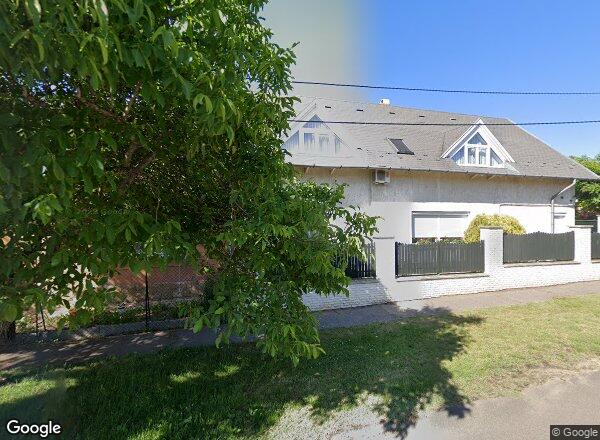 Lakásárak {{cím}}