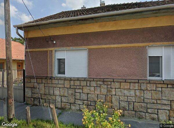 Lakásárak {{cím}}