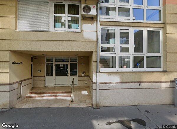 Lakásárak {{cím}}