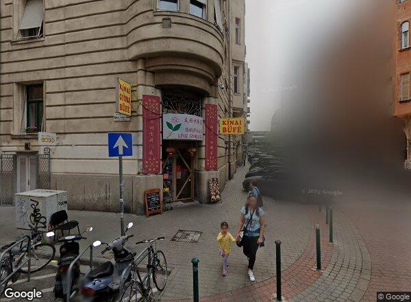 Lakásárak {{cím}}