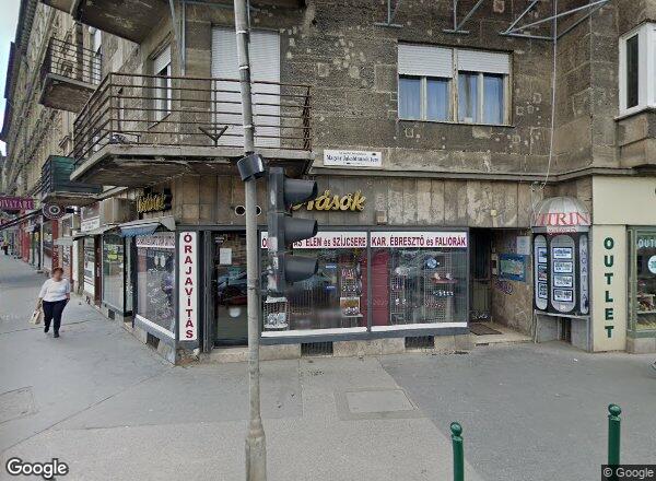 Lakásárak {{cím}}