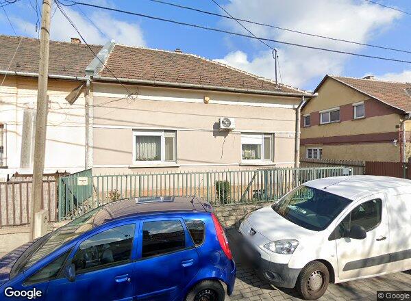 Lakásárak {{cím}}