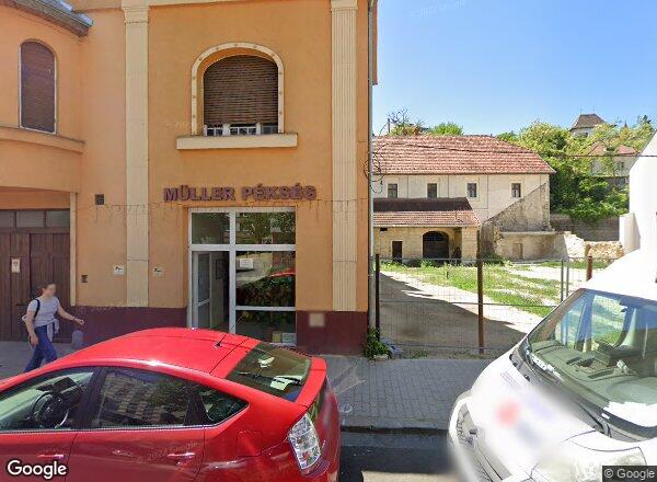 Lakásárak {{cím}}