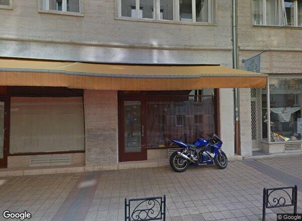 Lakásárak {{cím}}