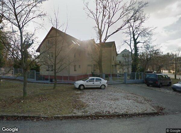 Lakásárak {{cím}}