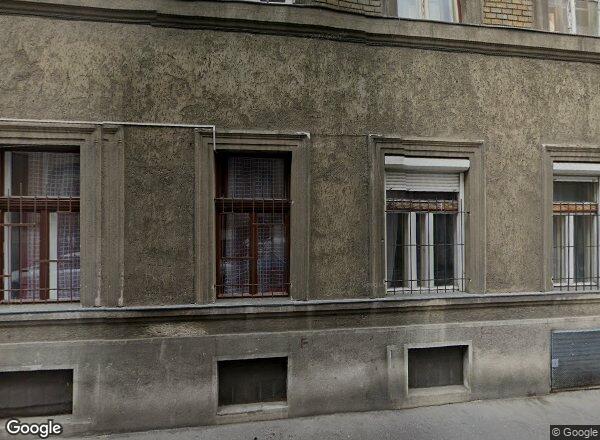 Lakásárak {{cím}}