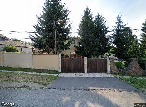 Lakásárak {{cím}}