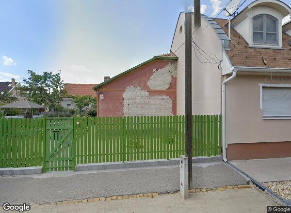 Lakásárak {{cím}}