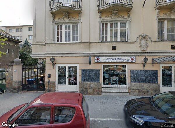 Lakásárak {{cím}}