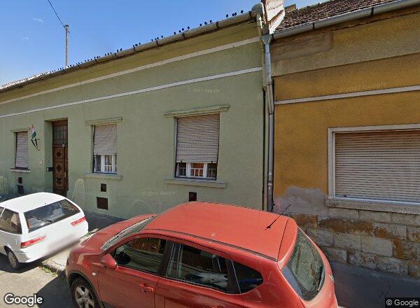 Lakásárak {{cím}}