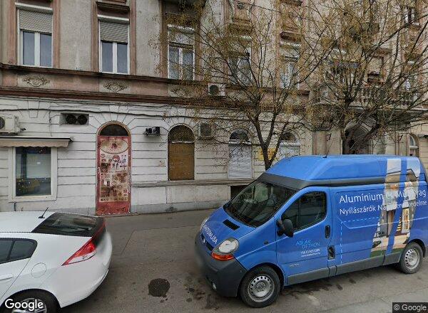 Lakásárak {{cím}}