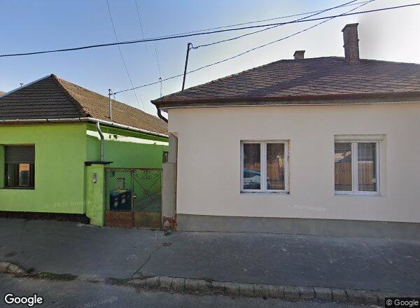 Lakásárak {{cím}}