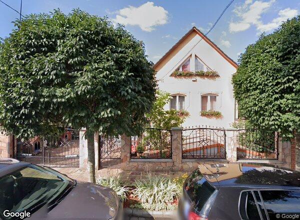 Lakásárak {{cím}}