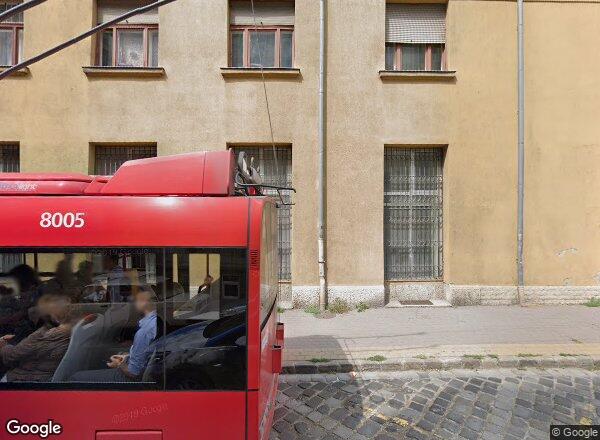 Lakásárak {{cím}}