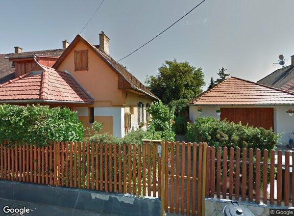 Lakásárak {{cím}}