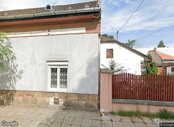 Lakásárak {{cím}}