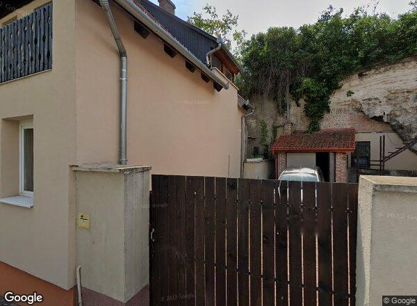 Lakásárak {{cím}}