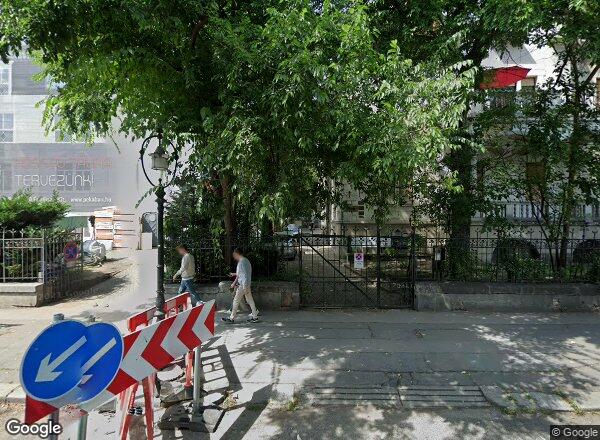 Lakásárak {{cím}}