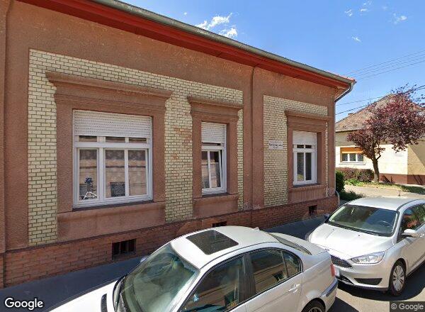 Lakásárak {{cím}}