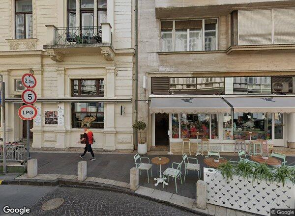 Lakásárak {{cím}}