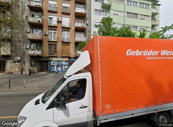 Lakásárak {{cím}}