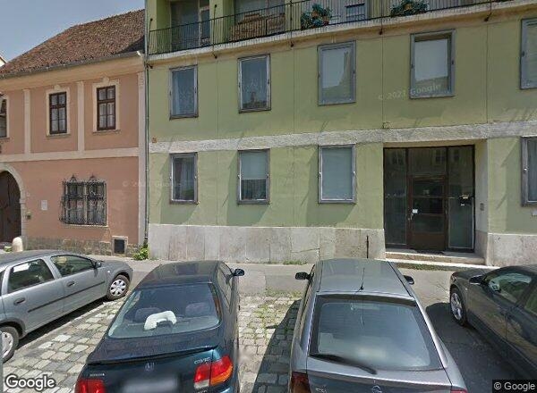 Lakásárak {{cím}}