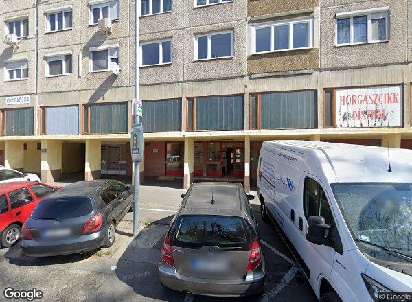 Lakásárak {{cím}}