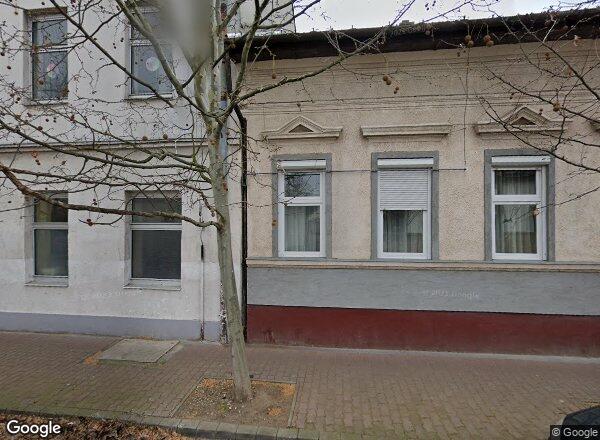 Lakásárak {{cím}}