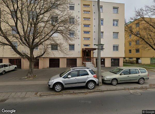 Lakásárak {{cím}}