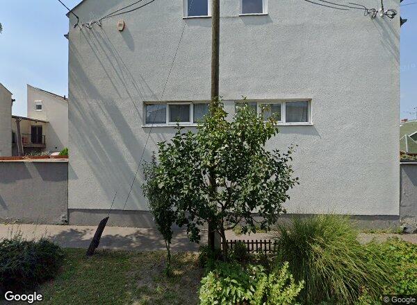 Lakásárak {{cím}}