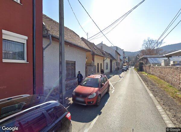 Lakásárak {{cím}}