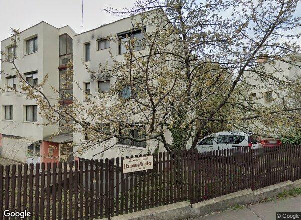 Lakásárak {{cím}}