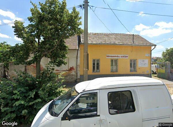 Lakásárak {{cím}}