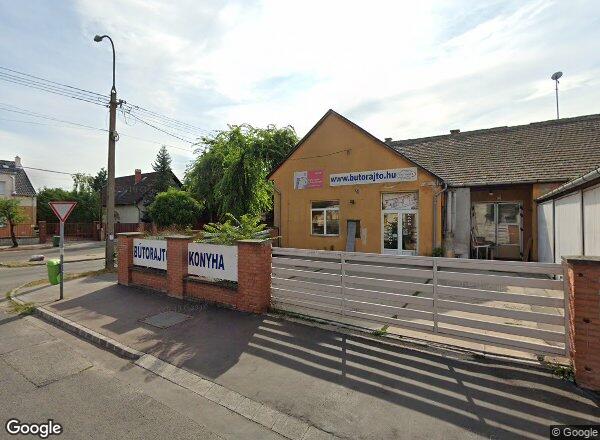 Lakásárak {{cím}}