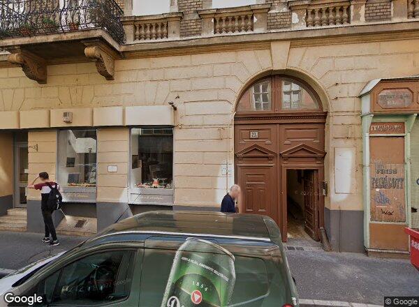 Lakásárak {{cím}}