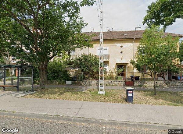 Lakásárak {{cím}}