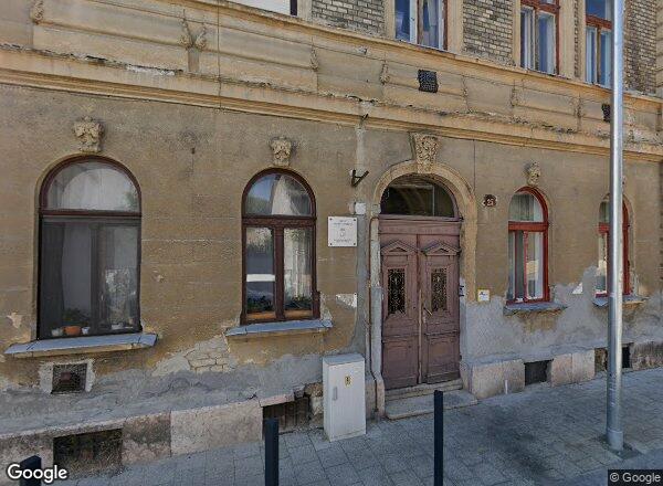 Lakásárak {{cím}}