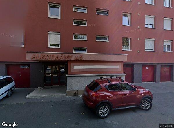 Lakásárak {{cím}}