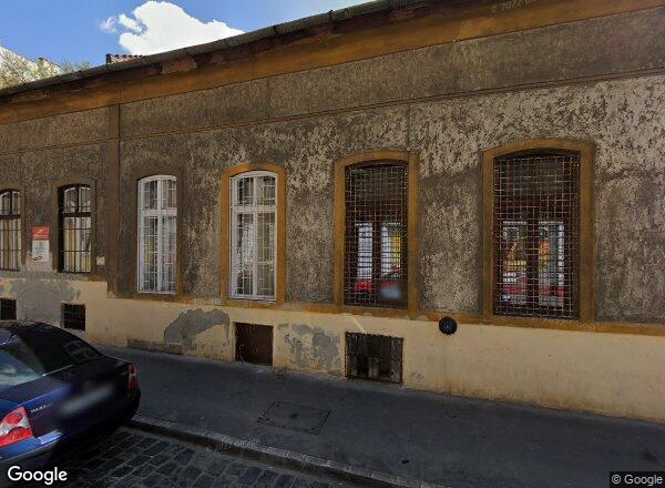 Lakásárak {{cím}}