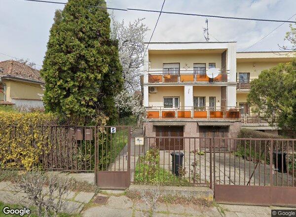 Lakásárak {{cím}}