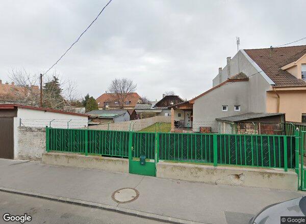 Lakásárak {{cím}}