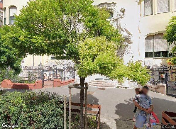 Lakásárak {{cím}}