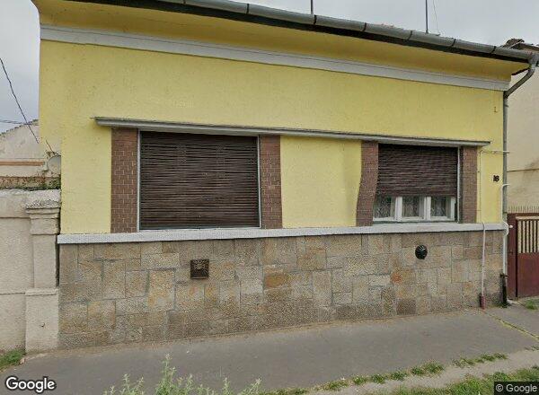 Lakásárak {{cím}}