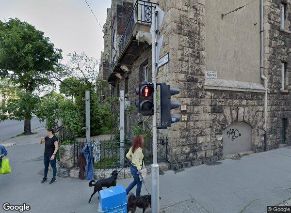 Lakásárak {{cím}}