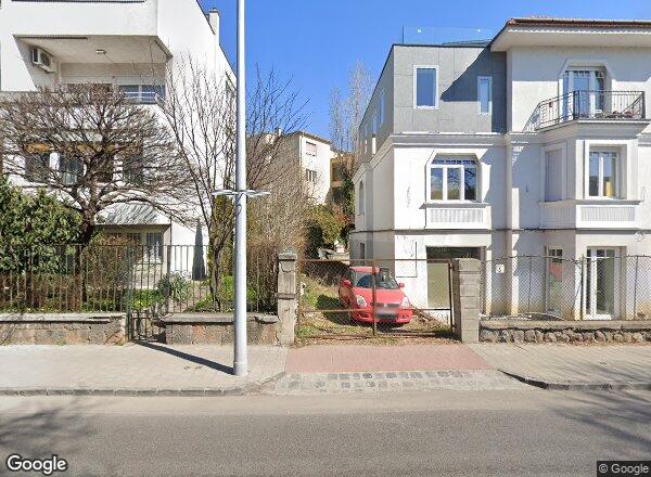 Lakásárak {{cím}}