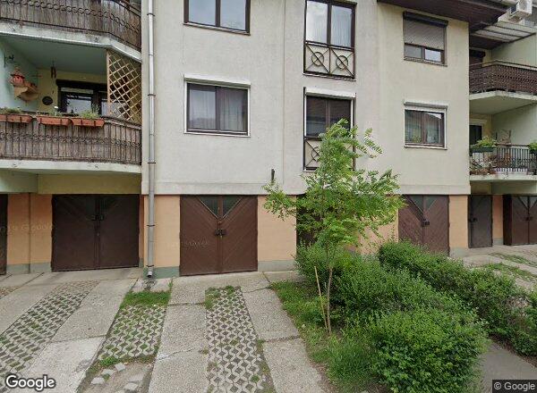 Lakásárak {{cím}}