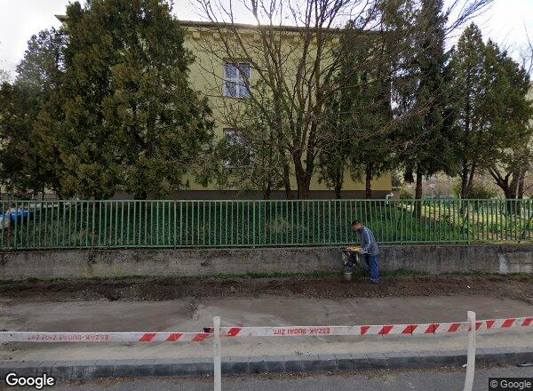 Lakásárak {{cím}}