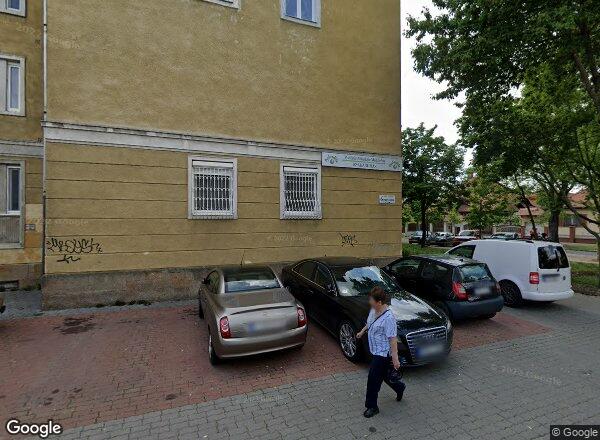 Lakásárak {{cím}}