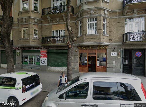 Lakásárak {{cím}}