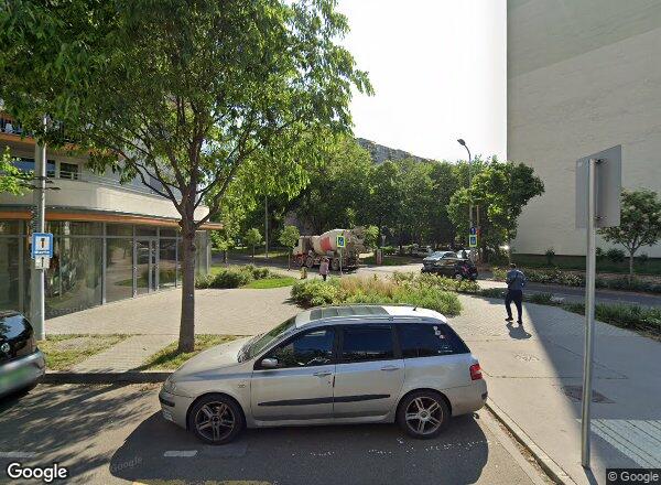 Lakásárak {{cím}}